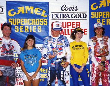 Le podium du supercross de Miami 1989