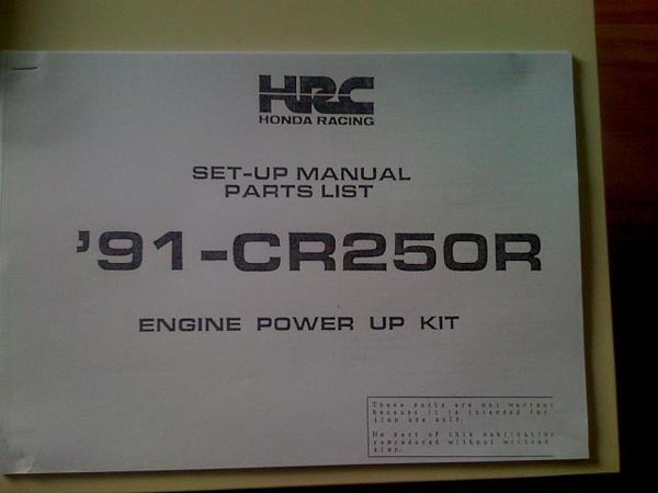 Le manuel et la liste des pièces pour le modèle CR 250 1991